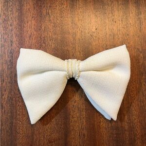 Vintage white clip-on bow tie